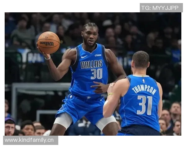 克莱半场23+6三分迎17000分里程碑 独行侠三状元缺席大胜爵士